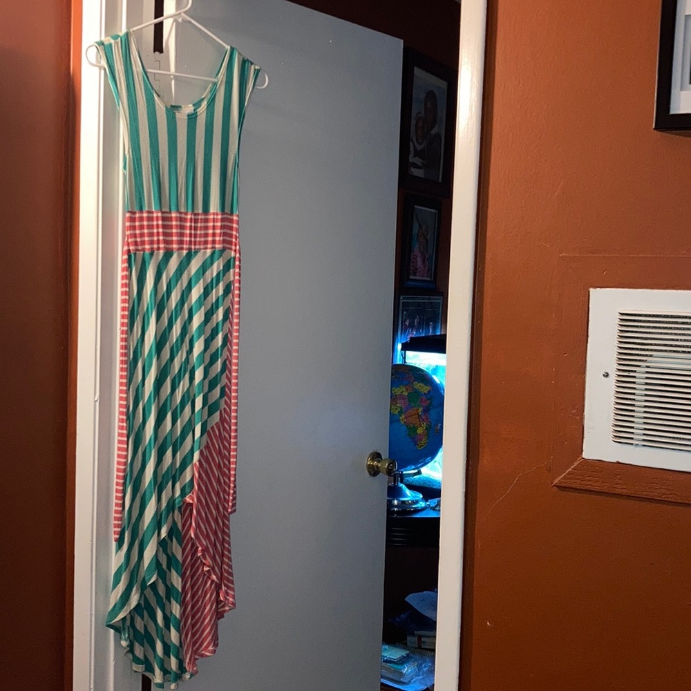 A long stripped dress w/ belt.